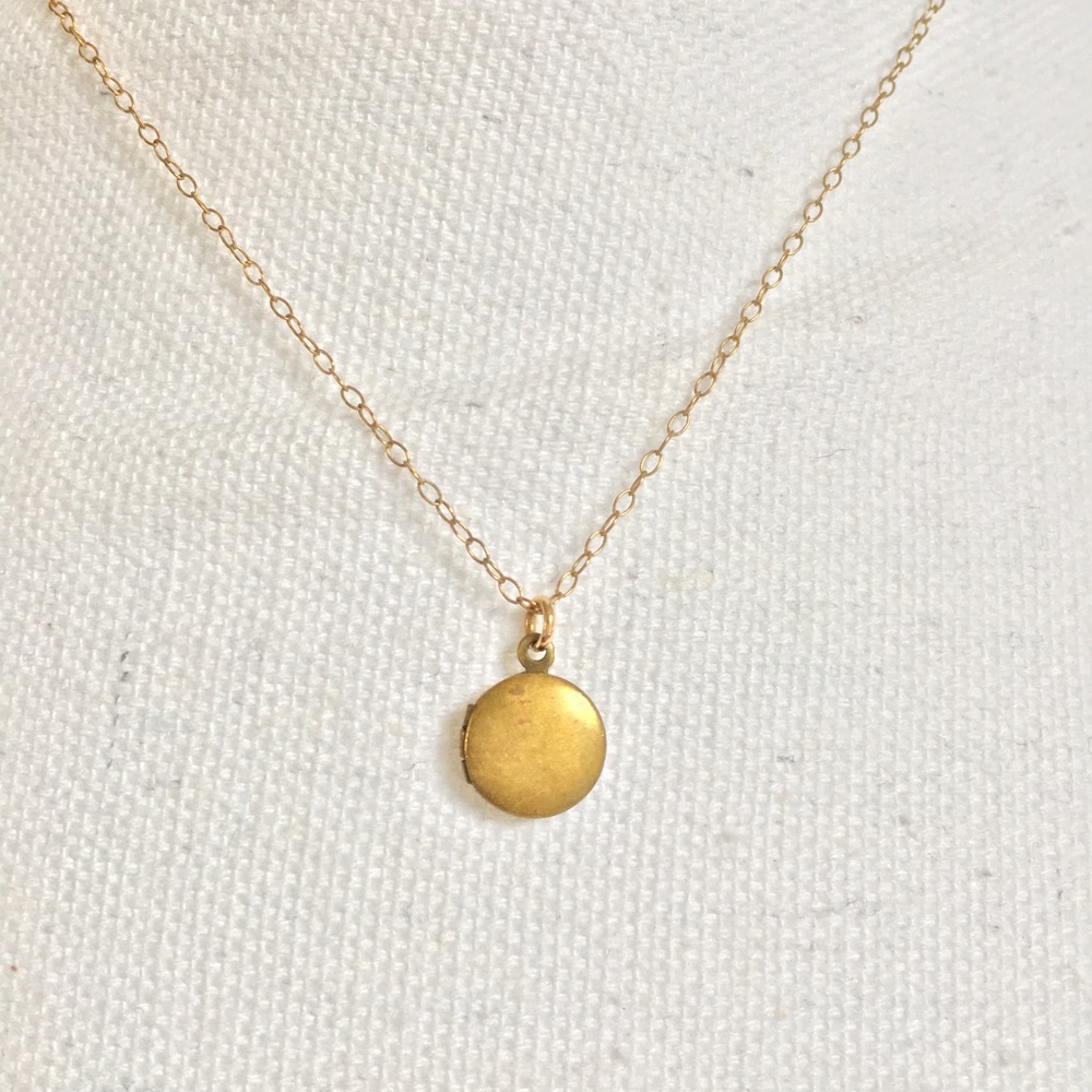 Vintage Gold Locket Necklace